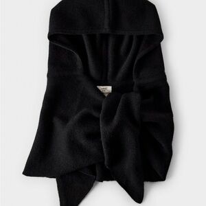 Lumen wool cashmere Black Hooded Scarf